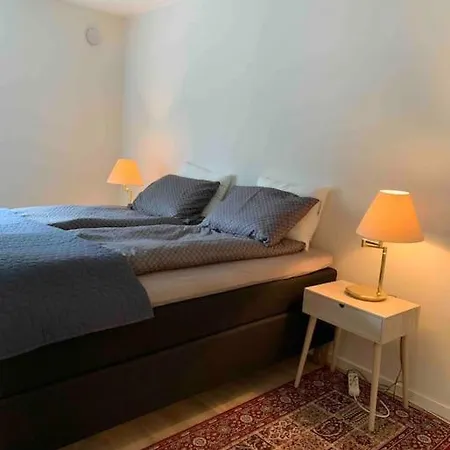 Moderne Og Fullt Utstyrt 3-rom Hageleilighet Sentrum Naer Lägenhet Bergen