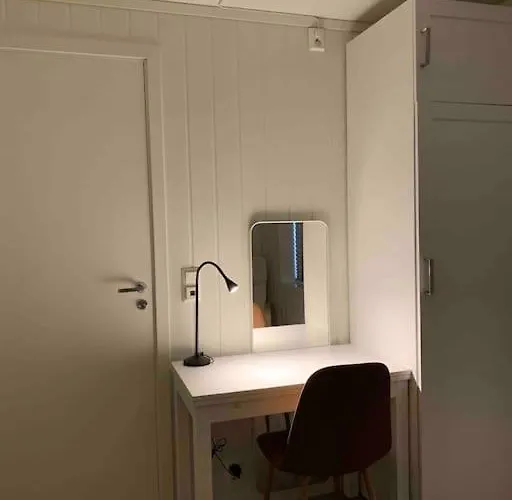 Apartment Moderne Og Fullt Utstyrt 3-rom Hageleilighet Sentrum Naer