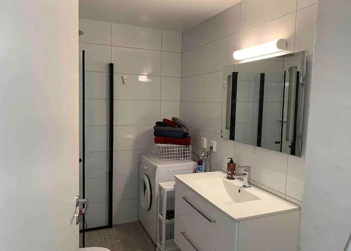 Moderne Og Fullt Utstyrt 3-rom Hageleilighet Sentrum Naer * Bergen