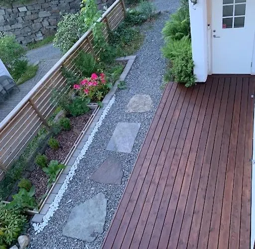 Apartment Moderne Og Fullt Utstyrt 3-rom Hageleilighet Sentrum Naer *