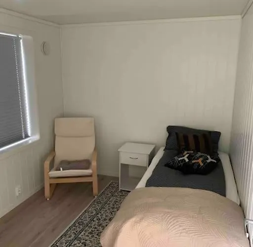 Apartment Moderne Og Fullt Utstyrt 3-rom Hageleilighet Sentrum Naer Bergen