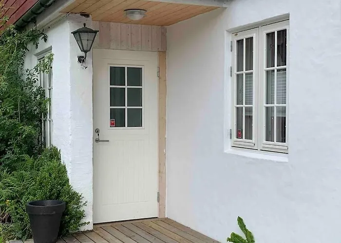 Moderne Og Fullt Utstyrt 3-rom Hageleilighet Sentrum Naer Bergen