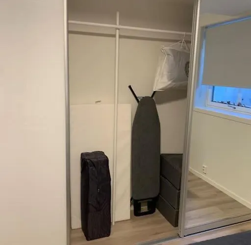 Moderne Og Fullt Utstyrt 3-rom Hageleilighet Sentrum Naer Apartment