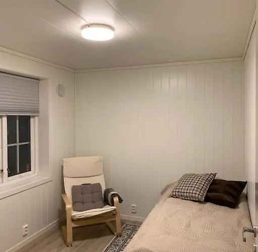 Moderne Og Fullt Utstyrt 3-rom Hageleilighet Sentrum Naer Apartment *