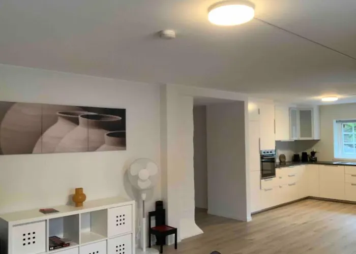 Moderne Og Fullt Utstyrt 3-rom Hageleilighet Sentrum Naer Apartment Bergen